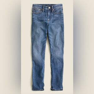 Like new J. Crew Curvy Vintage Slim-straight Jean in Warm Surf Wash Sz 29
